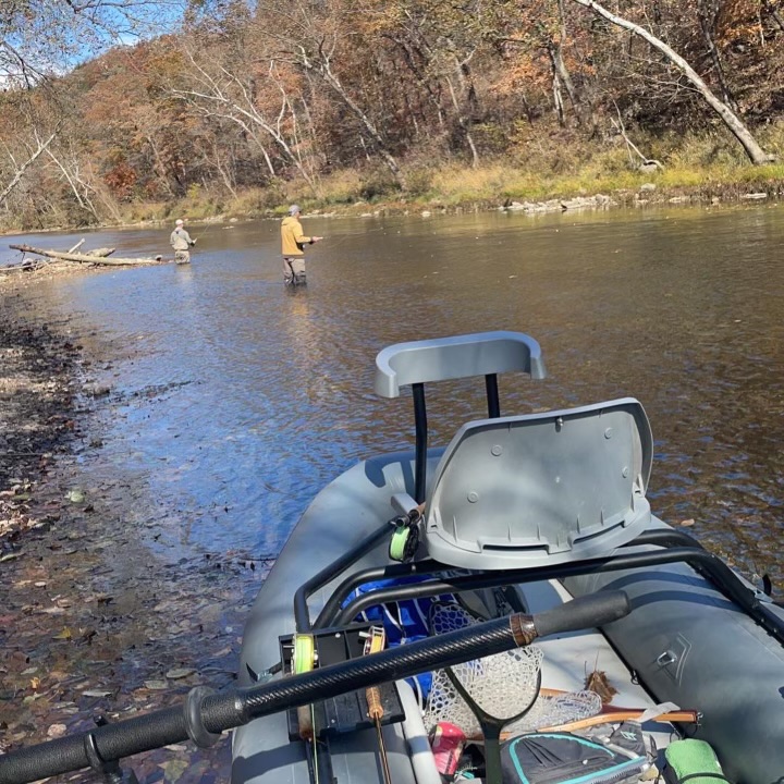 trout-fishing-guide-fishing-on-an-Ozark-stream
